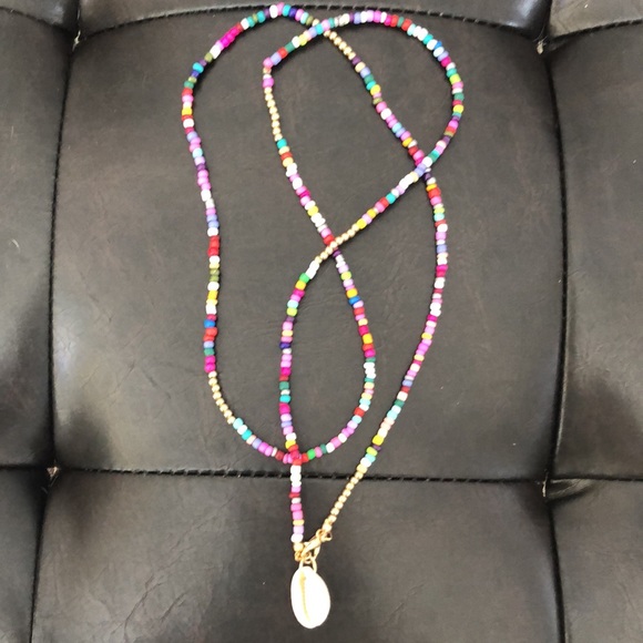 Rainbow Beaded Seashell Gold chain Necklace - Picture 6 of 8